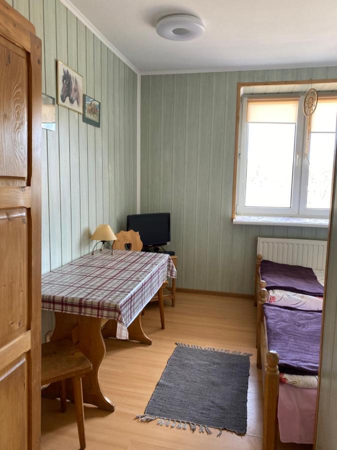 Bed and Breakfast Osrodek Jezdziecki Bronków Exterior foto